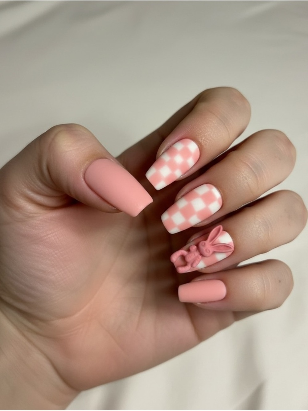 Pink Checkered and Bunny Press-On Nails - Picture 2 of 2